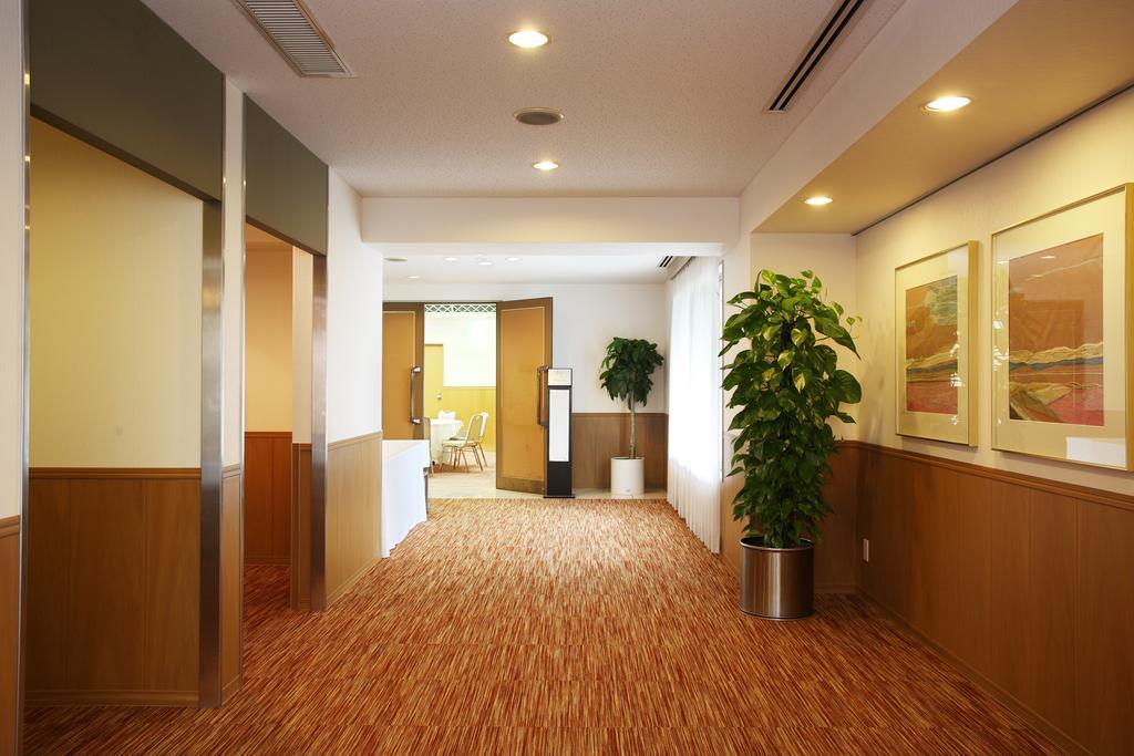 Hotel Excel Okayama Bagian luar foto