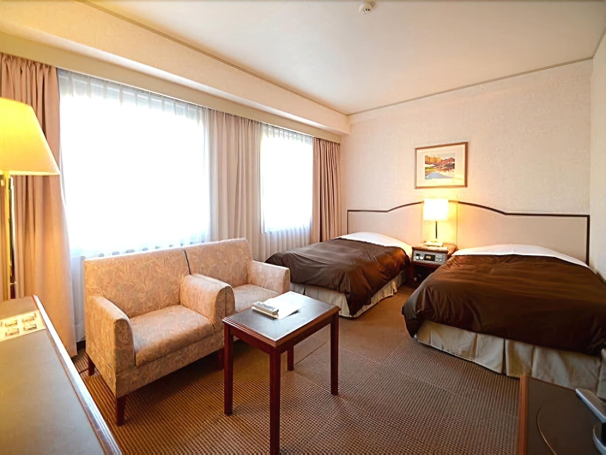Hotel Excel Okayama Bagian luar foto