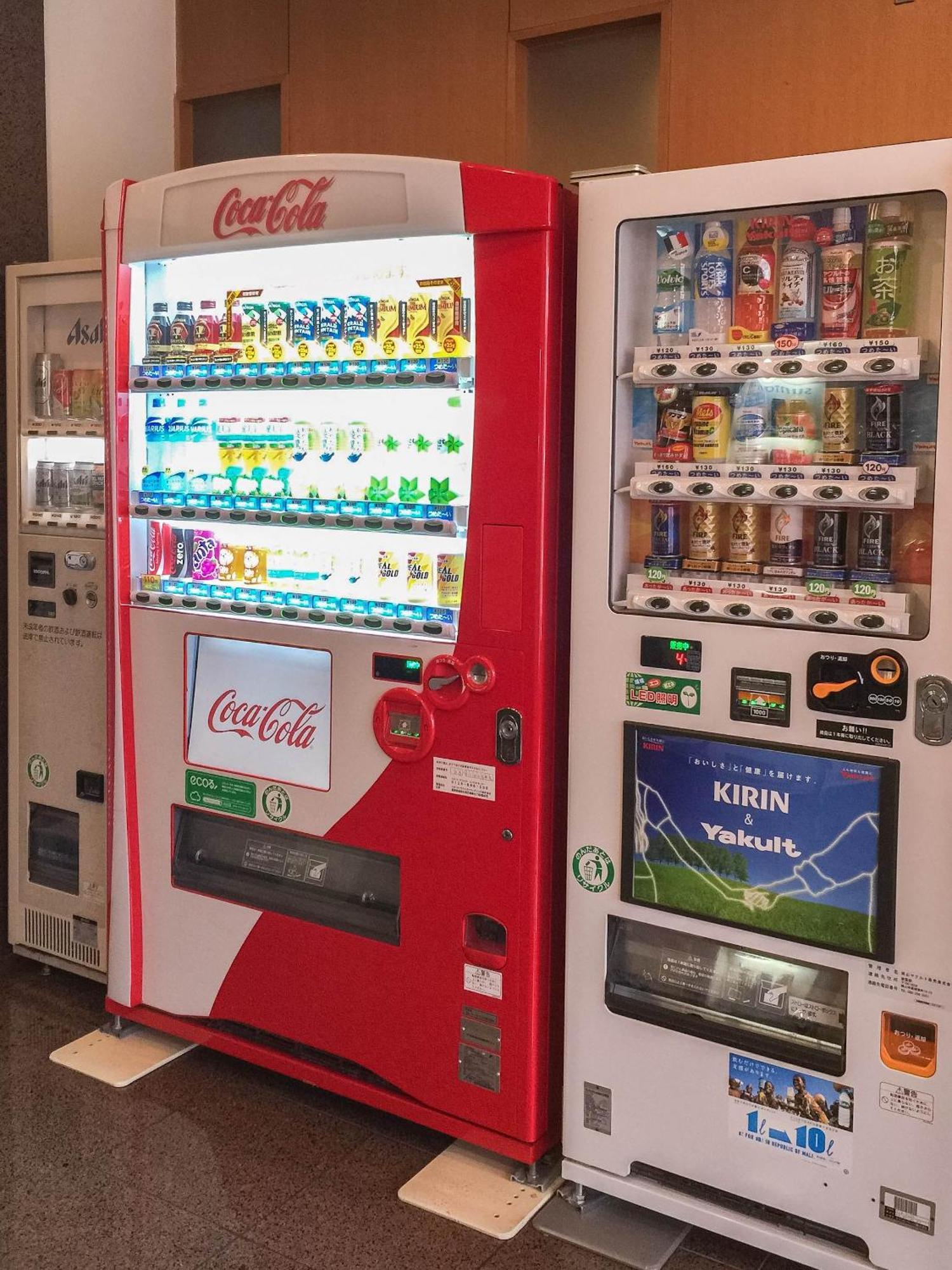 Hotel Excel Okayama Bagian luar foto