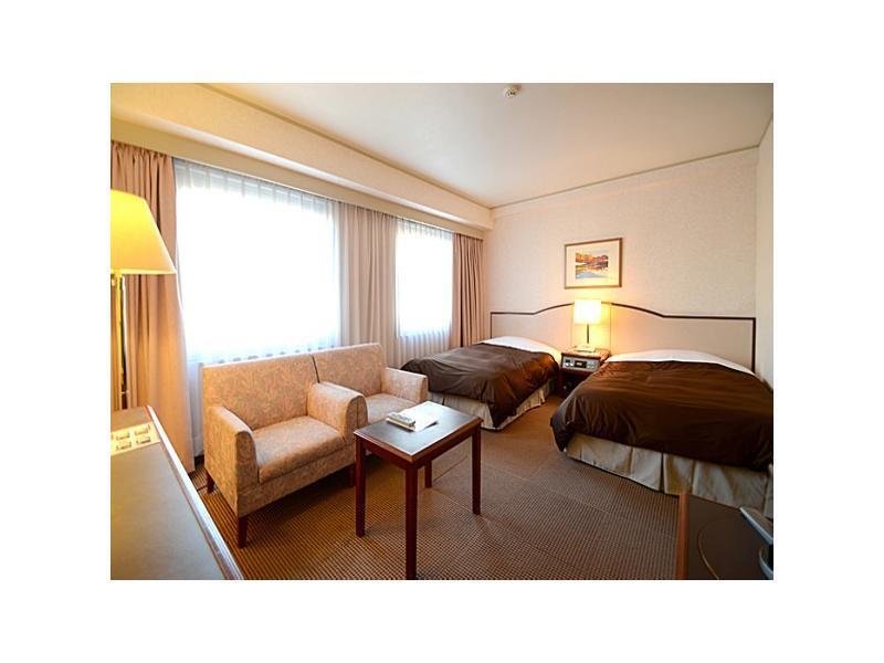 Hotel Excel Okayama Bagian luar foto